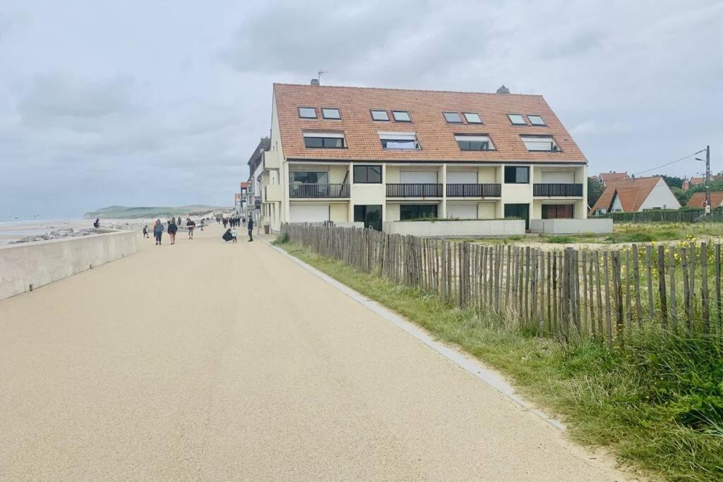 Duplex Avec Jacuzzi Vue Imprenable Sur La Baie De Wissant Exterior foto